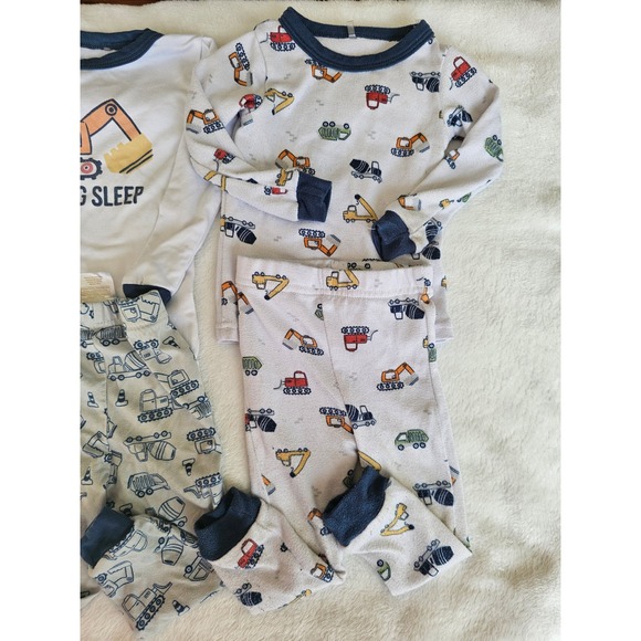 Carters Rugged Bear baby Toddler Boys Pajamas Lot 3 Sets Construction Trucks 12M - Picture 4 of 6